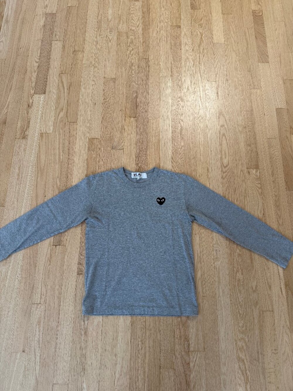 Comme des Garcons Play Men's Grey Long Sleeve Sweater